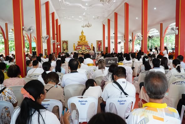 ร่วมถวายเทียนพรรษา ผ้าอาบน้ำฝน และประกอบพิธีเวียนเทียนเที่ยงวัน เนื่องในวันอาสาฬหบูชา ประจำปี 2568