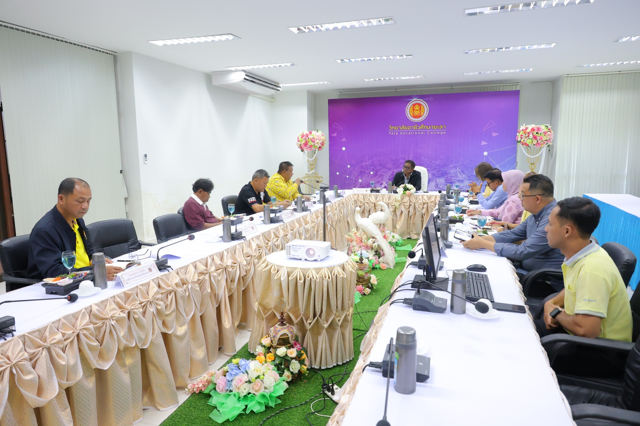 ประชุมคณะกรรมการวิทยาลัยอาชีวศึกษายะลา ครั้งที่ 3 ปีการศึกษา 2568