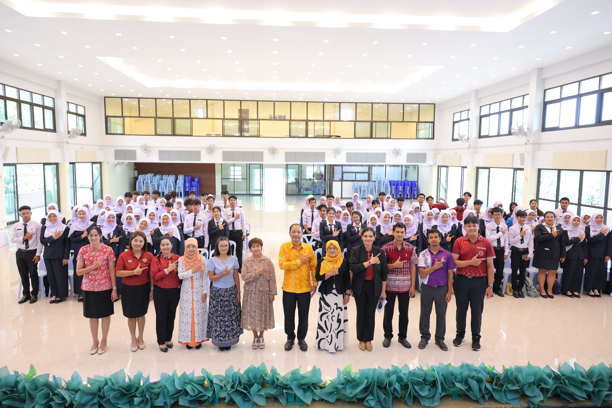 โครงการเสริมสร้างบุคลิกภาพก่อนออกฝึกประสบการณ์วิชาชีพ/ฝึกอาชีพ