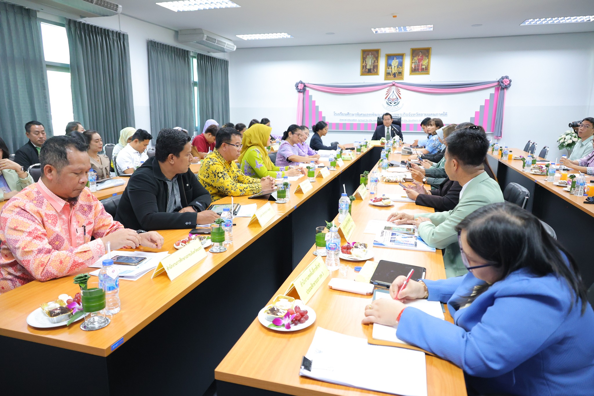 ประชุมและรายงานผลการตรวจราชการและติดตามประเมินผลตามนโยบายของกระทรวงศึกษาธิการ กรณีปกติ รอบที่ 2 ประจำปีงบประมาณ พ.ศ. 2568