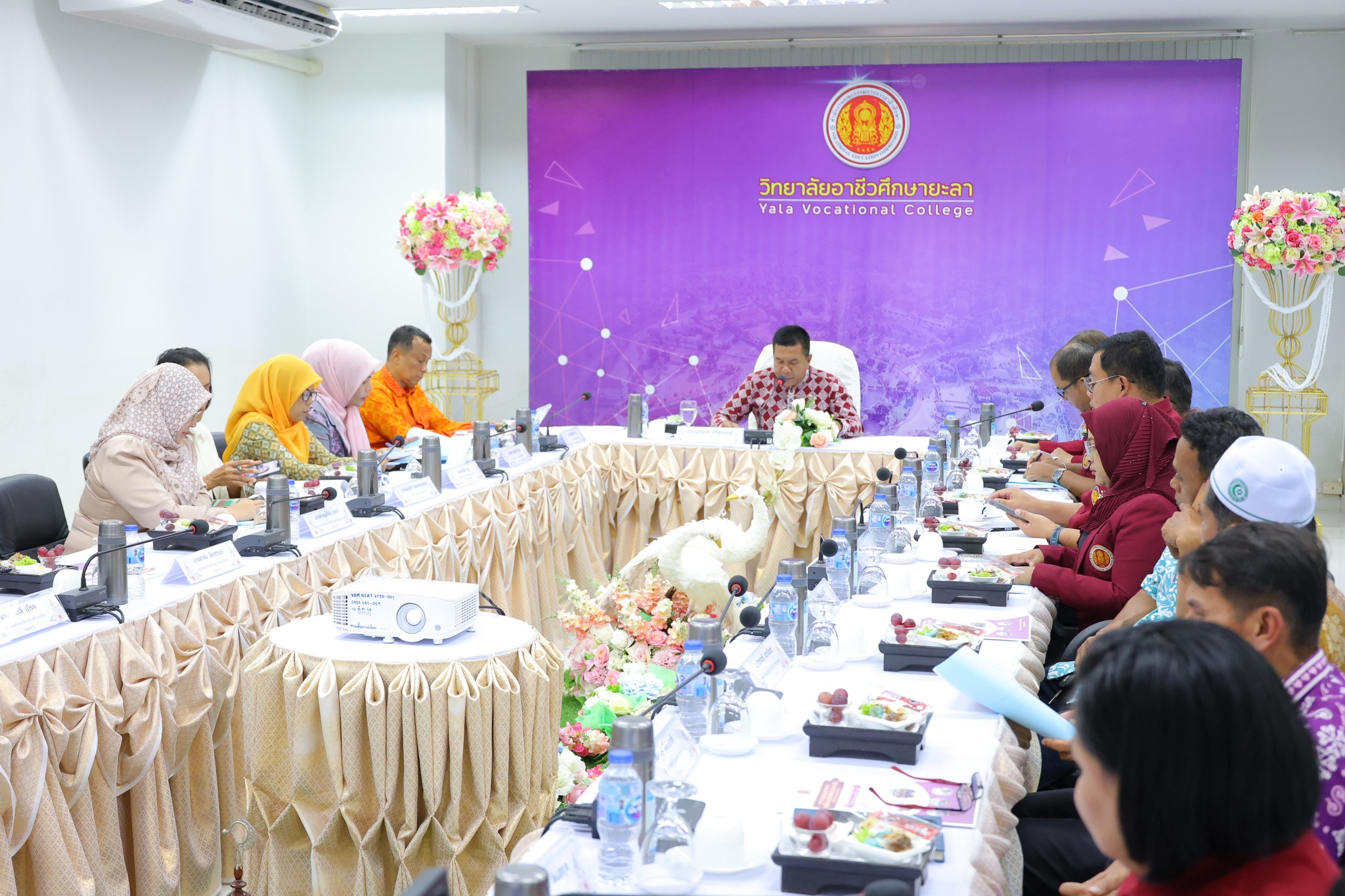 ประชุมคณะกรรมการศูนย์ฝึกอบรมวิชาชีพอำเภอกรงปินัง ครั้งที่ 1 ปีงบประมาณ 2568