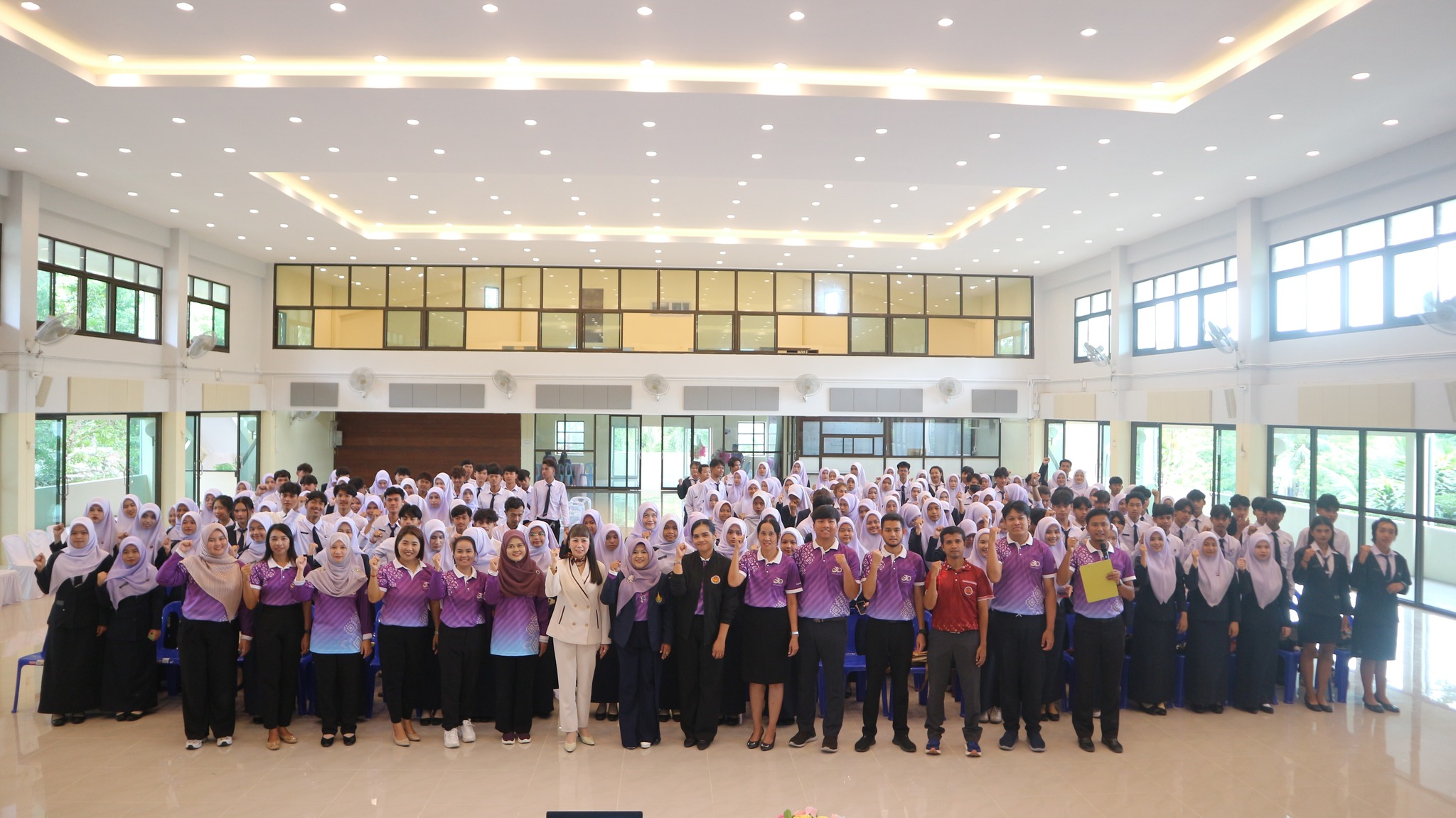 ปฐมนิเทศนักเรียน นักศึกษา ระบบปกติและระบบทวิภาคี ก่อนออกฝึกอาชีพและฝึกงาน ภาคเรียนที่ 2 ประจำปีการศึกษา 2568