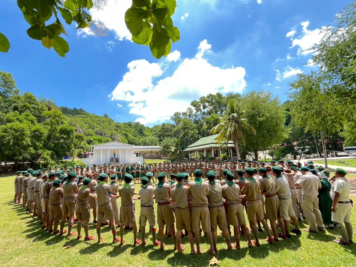 โครงการฝึกอบรมหลักสูตรนายหมู่ลูกเสือวิสามัญ อาชีวศึกษา กลุ่มจังหวัดสงขลา สตูล ยะลา และนราธิวาส ระหว่างวันที่ 19–21 กันยายน 2568