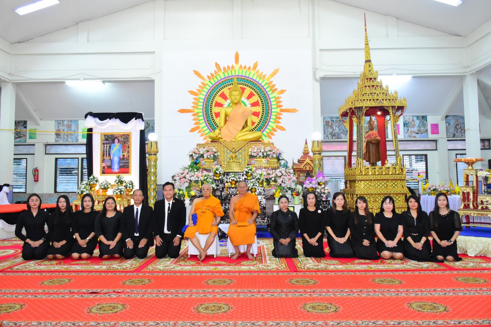 พิธีสวดพระอภิธรรมอุทิศถวายพระราชกุศลแด่สมเด็จพระนางเจ้าสิริกิติ์ พระบรมราชินีนาถ พระบรมราชชนนีพันปีหลวง
