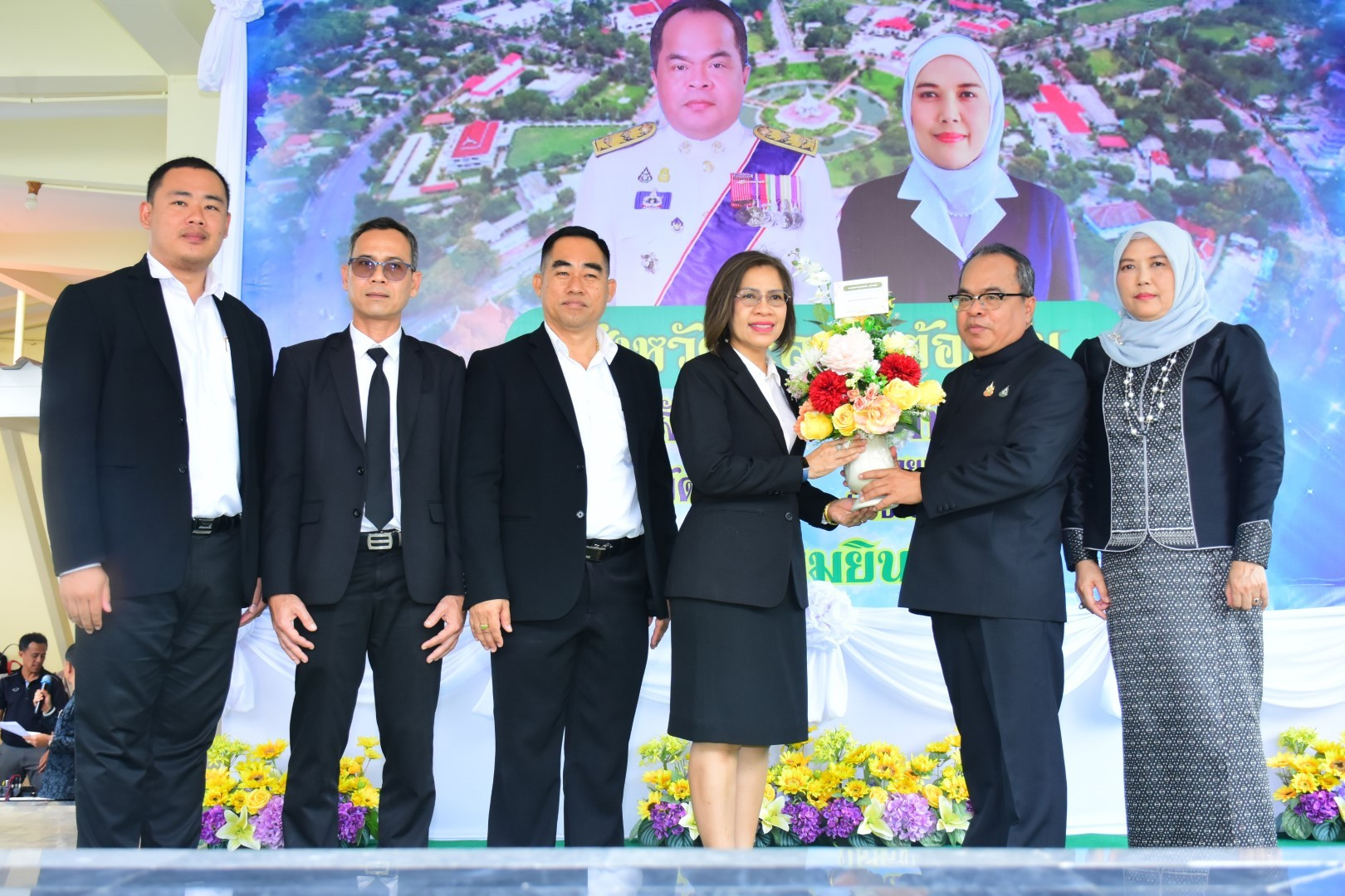 ร่วมแสดงความยินดีผู้ว่าราชการจังหวัดยะลา