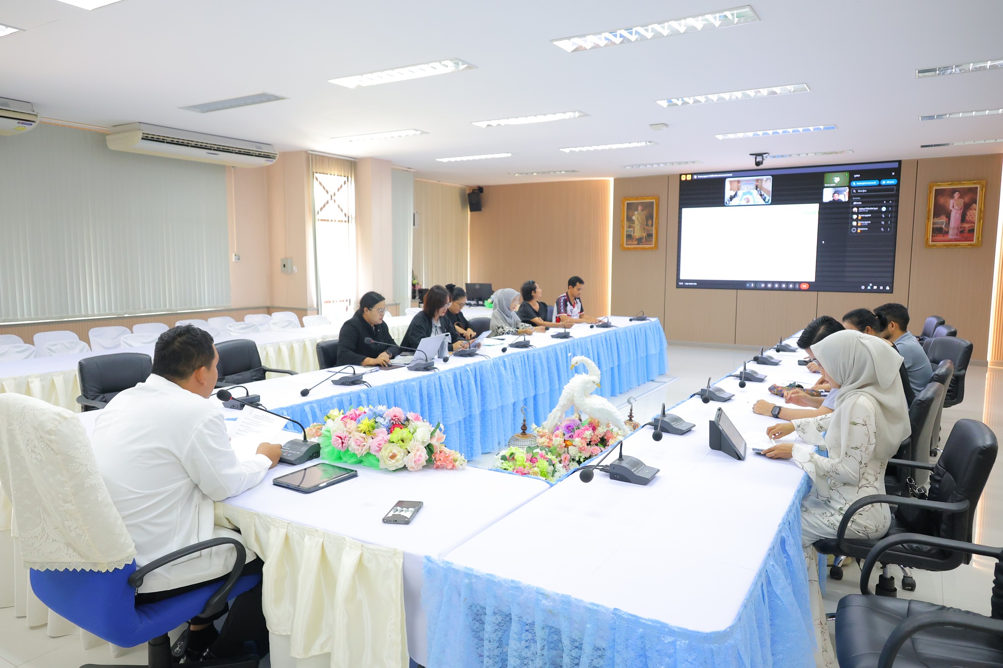 ประชุมเตรียมความพร้อมโครงการพัฒนาสื่อประชาสัมพันธ์