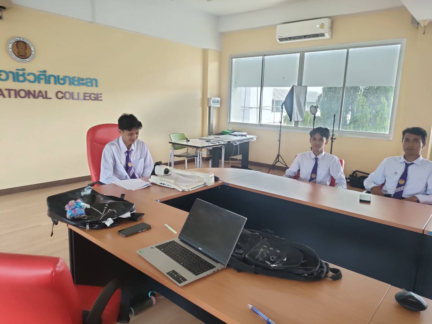 นักศึกษาระดับปริญญาตรี ภาควิชาเทคโนโลยีสารสนเทศ #ผ่านการสัมภาษณ์จากบริษัทเซ็นทรัลรีเท็ล เพื่อเข้ารับการฝึกอาชีพในสถานประกอบการ ตามแผนการฝึกอาชีพ โดยมีสวัสดิการตลอดการฝึกดังนี้