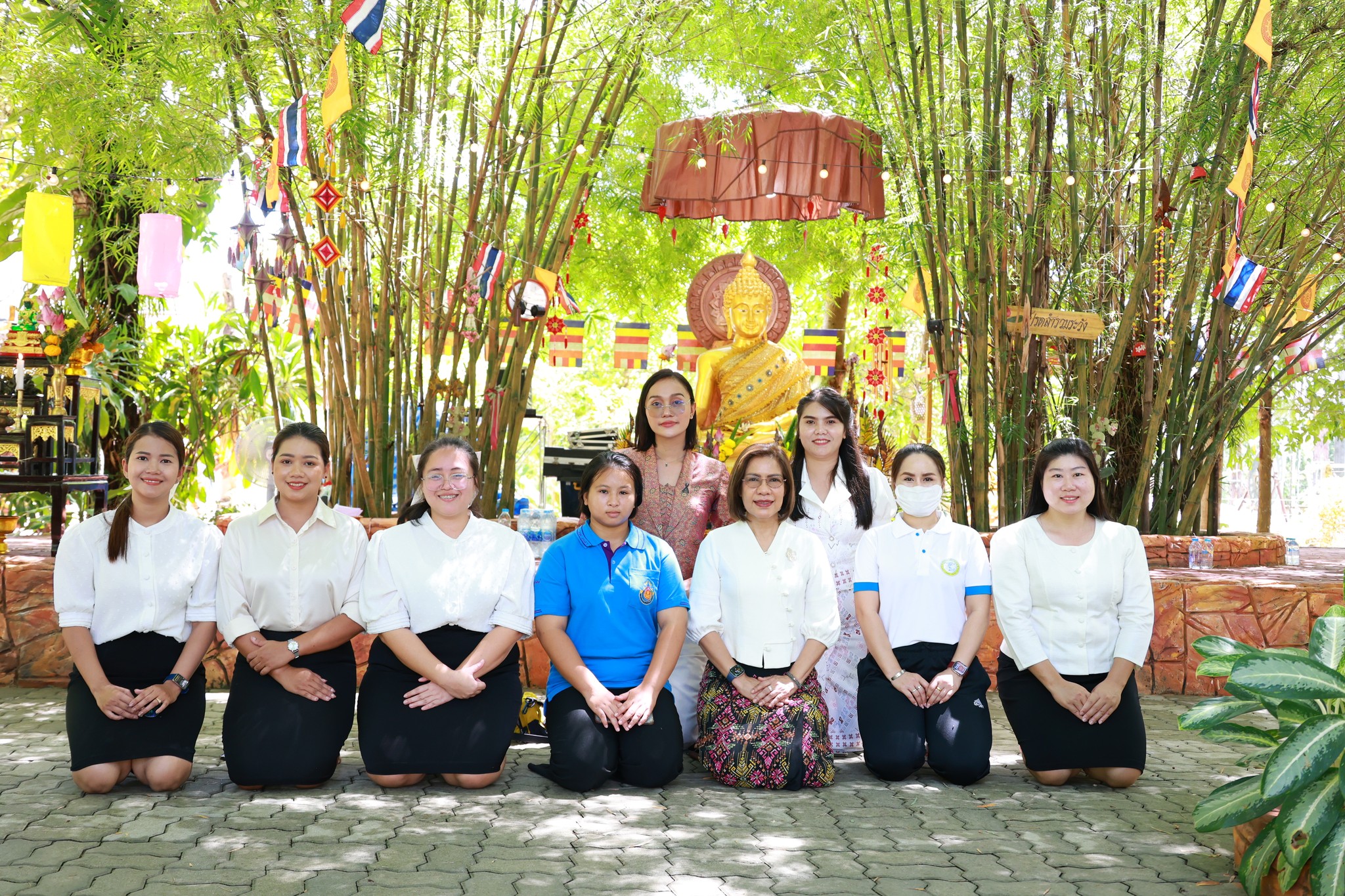 “ปริวาสกรรมคือการชำระกายใจ บำเพ็ญสมณธรรมคือการฝึกตนให้พ้นจากกิเลส” : วิทยาลัยอาชีวศึกษายะลา ร่วมกิจกรรมปริวาสกรรมและบำเพ็ญสมณธรรม พร้อมร่วมเป็นเจ้าภาพภัตตาหารและน้ำปานะ ณ วัดวาลุการาม (วัดคลองทรายใน)