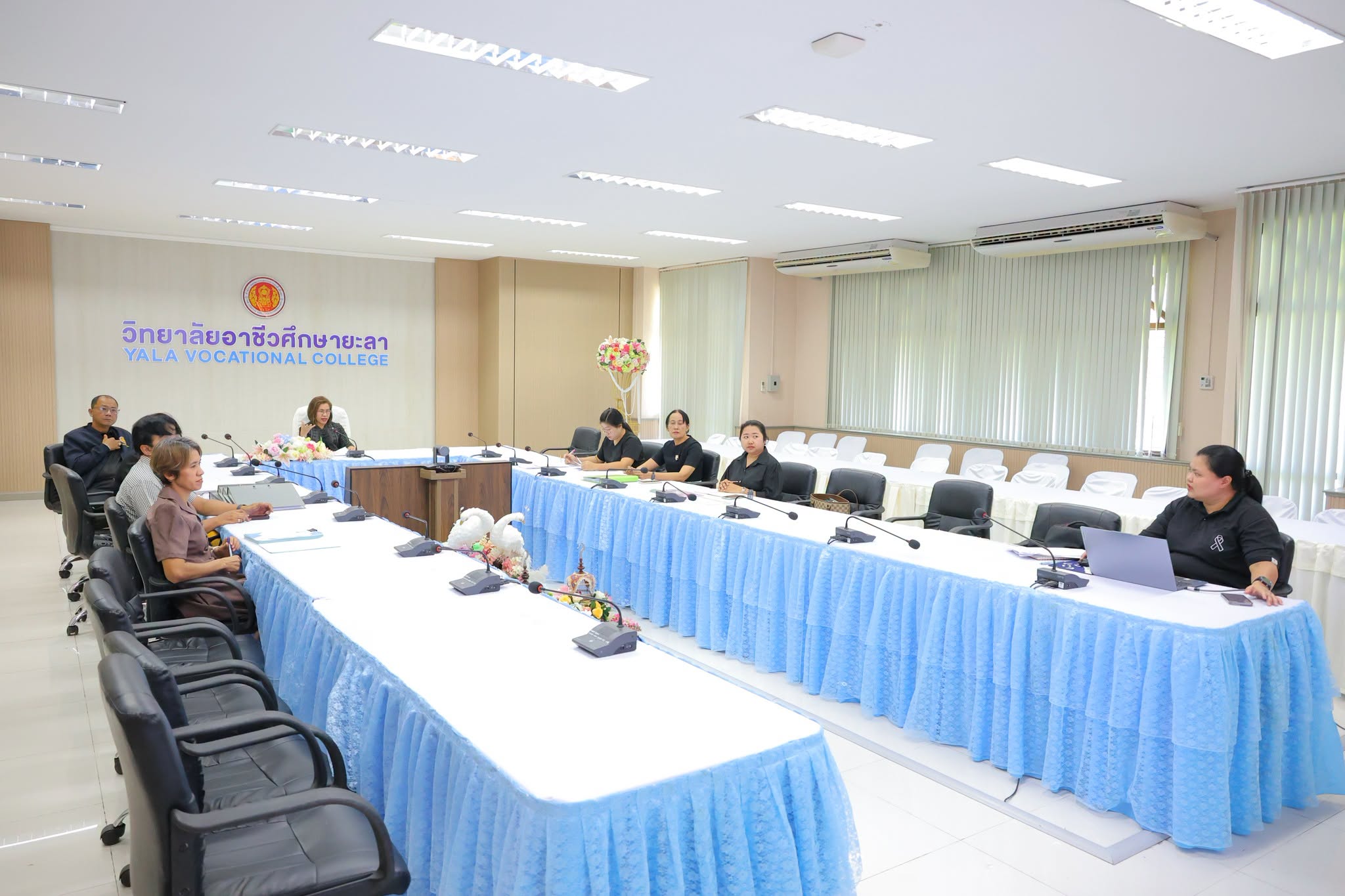 ประชุมเตรียมความพร้อมการจัดทำผลงานนวัตกรรมการศึกษา