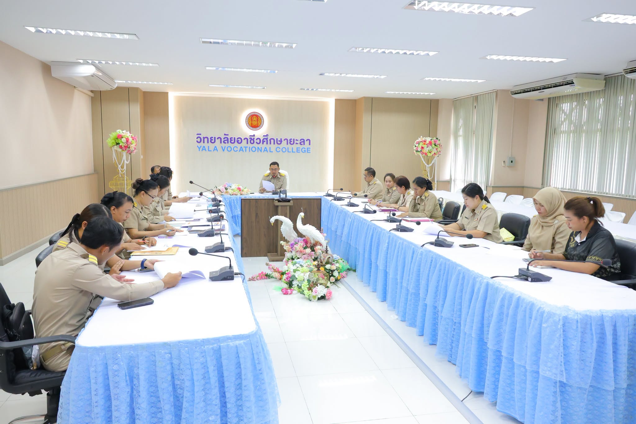 ประชุมเตรียมความพร้อมดำเนินโครงการยกระดับศักยภาพครู บุคลากรทางการศึกษา และทบทวนแผนปฏิบัติราชการ ประจำปีงบประมาณ พ.ศ. 2569