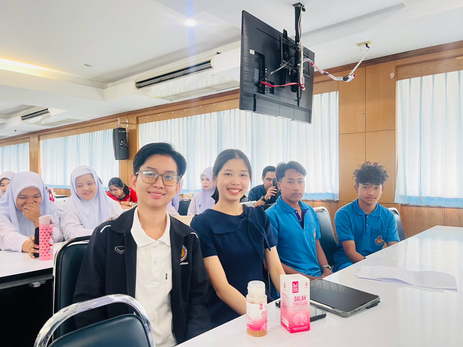 ประชุมเชิงปฏิบัติการพัฒนาสมรรถนะอาชีพและทักษะดิจิทัล สำหรับผู้เรียนประเด็นการศึกษาเพื่อส่งเสริมการมีงานทำ หลักสูตรการตลาดออนไลน์ (Digital Marketing)