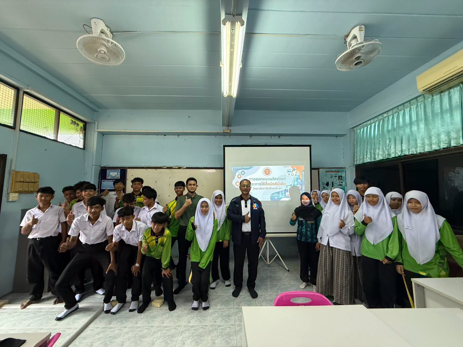 จัดการเรียนการสอนหลักสูตรระยะสั้น ตามโครงการพัฒนาทักษะอาชีพ สร้างโอกาสใหม่ เพื่อเยาวชนชายแดนใต้