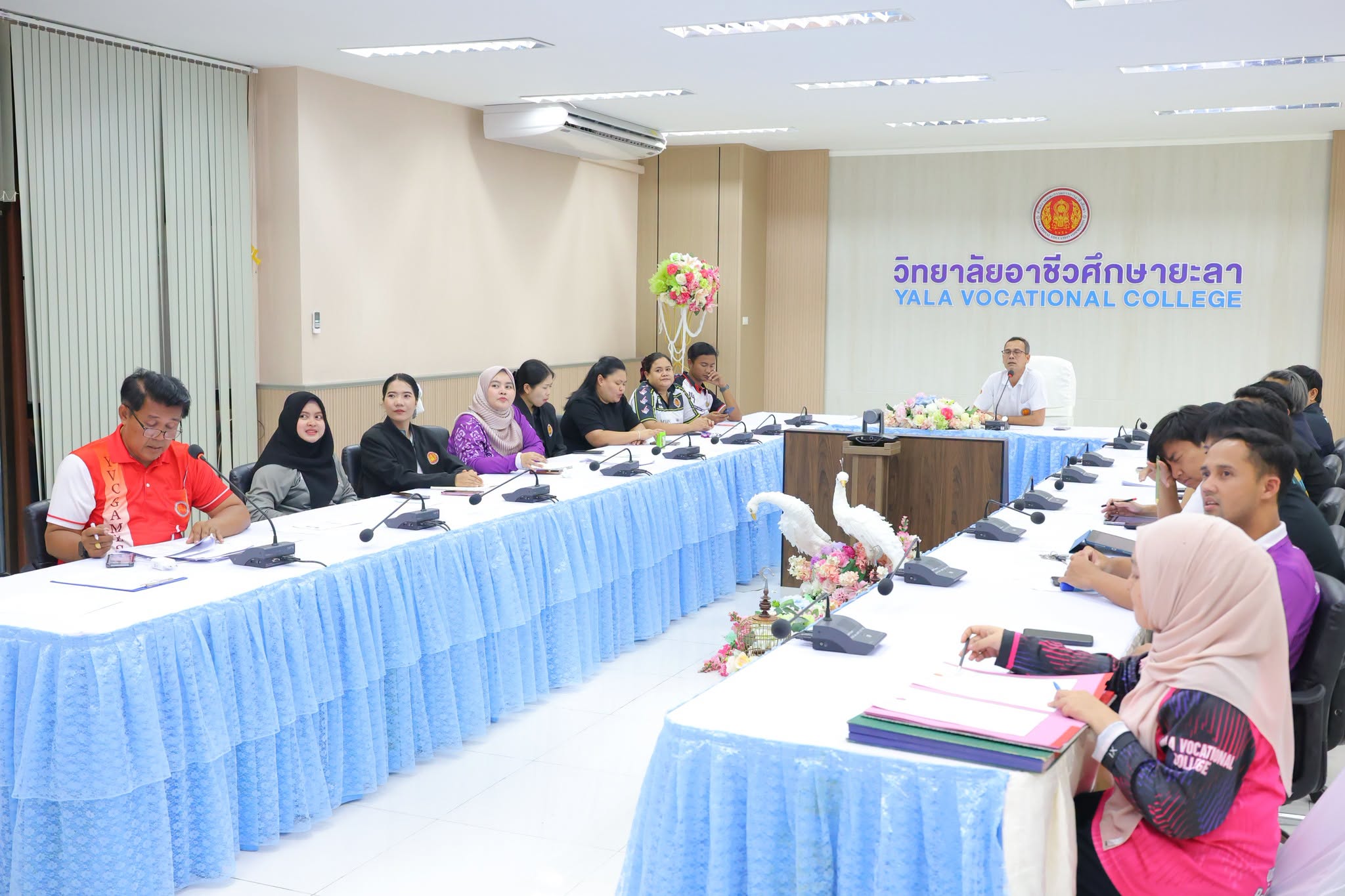 ประชุมเตรียมความพร้อมการดำเนินโครงการเดินทางไกลและอยู่ค่ายพักแรม ประจำปีการศึกษา 2569